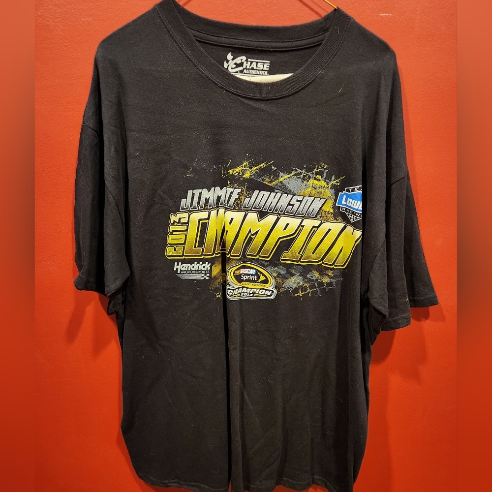 Mens extra large nascar 2013 jimmie johnson championship short sleeve shirt